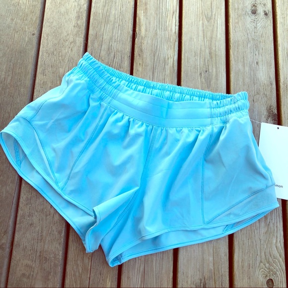 lululemon athletica Pants - NWT Lululemon Hotty Hot Short 2.5" Hydra Blue 8